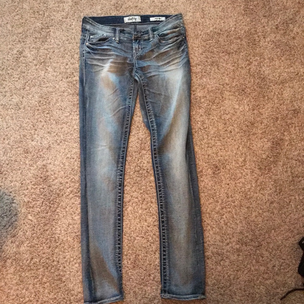 light wash day trip jeans size 26R.